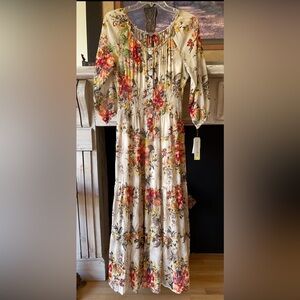 FIGUEROA & FLOWER Micro-Crinkle Floral Tan Dress With Custom Cami Slip Size S